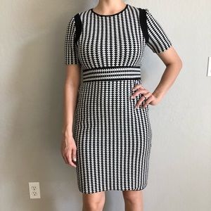 Gabby Skye black and white graphic dress